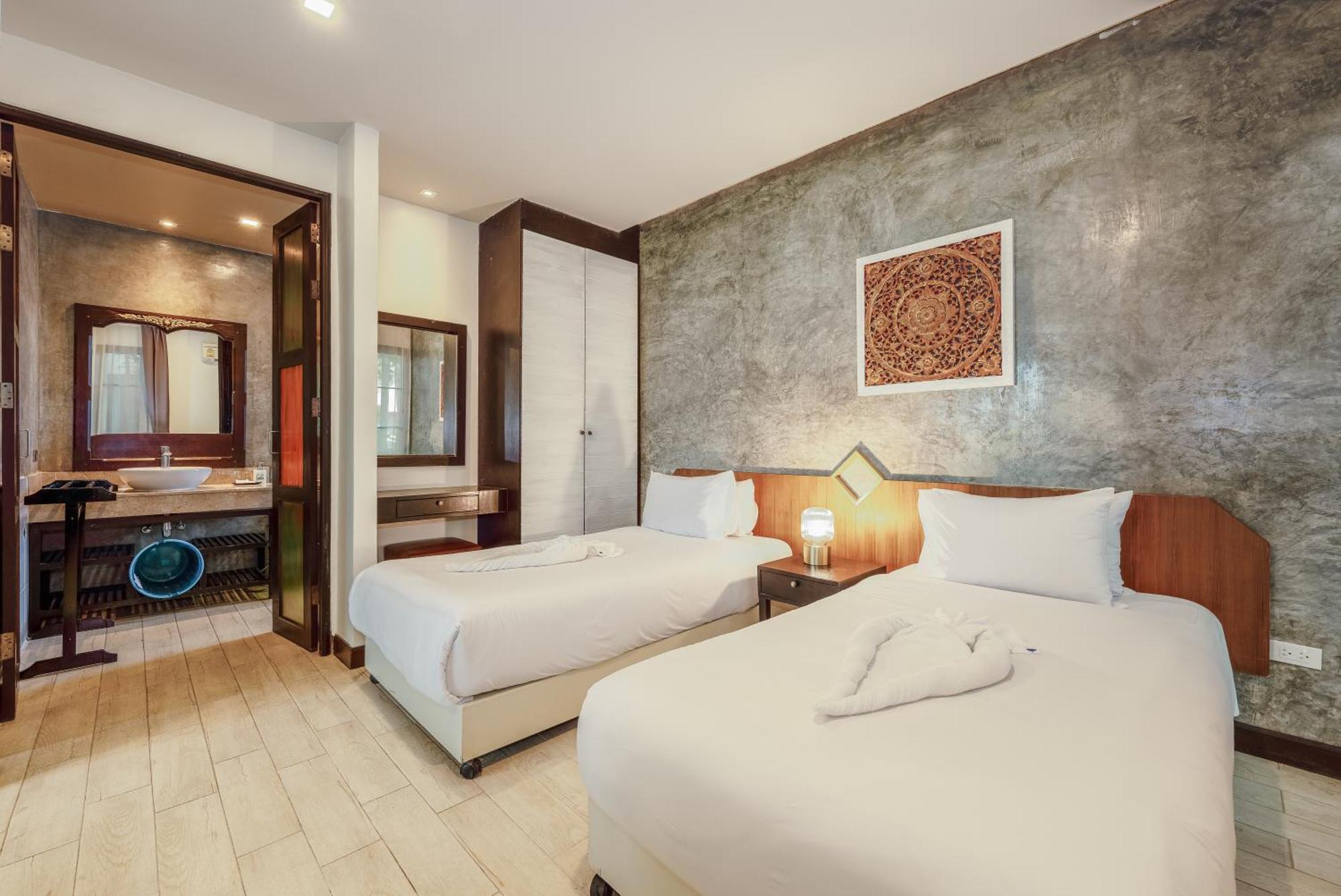 Coco Retreat Phuket Resort And Spa - Sha Plus Чалонг Экстерьер фото